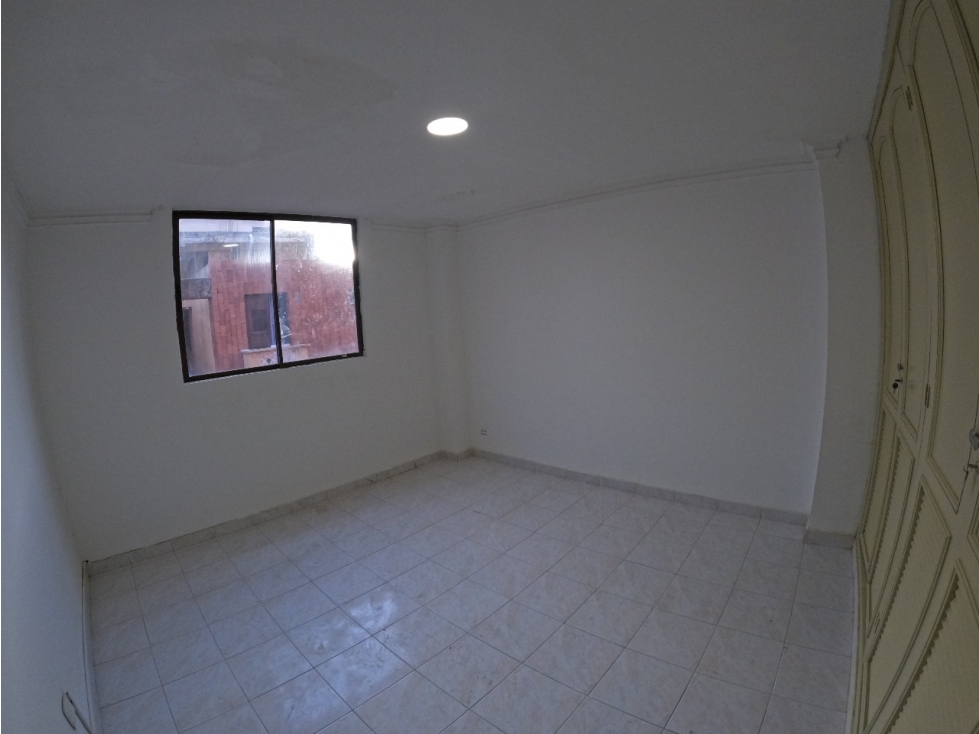 APARTAMENTO EN ALQUILER Y VENTA EN RIOMAR — foto 5