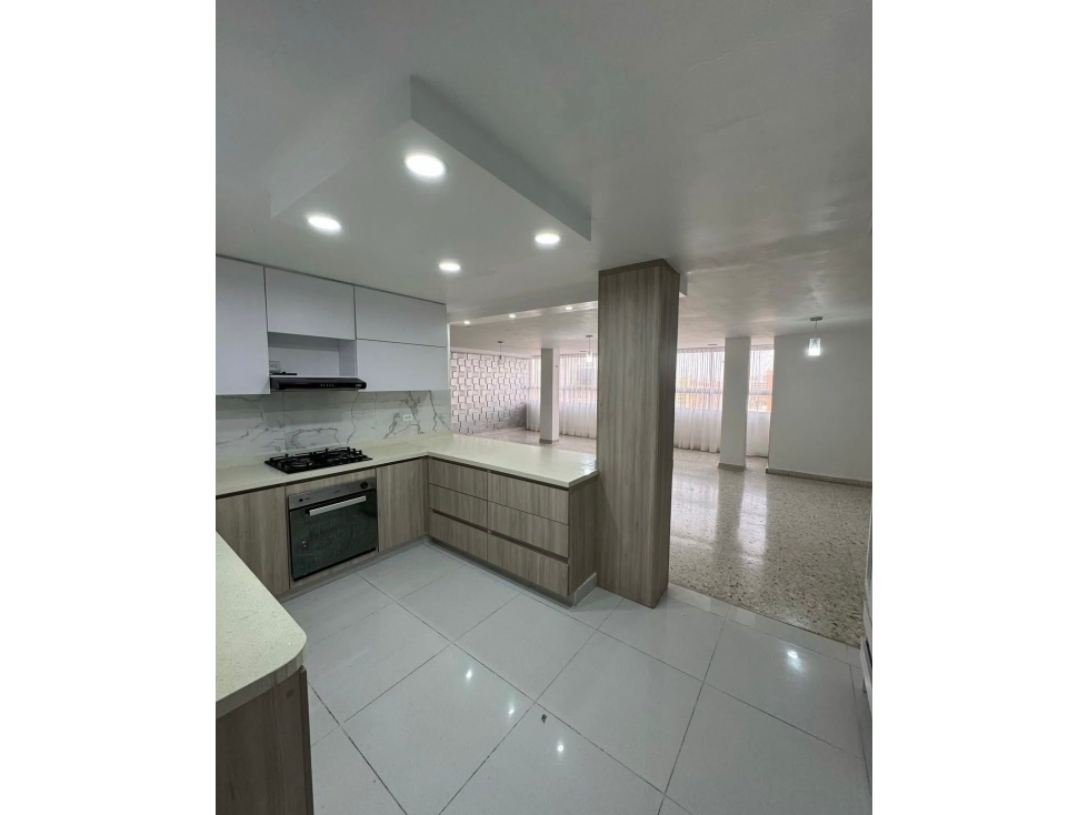 APARTAMENTO EN ALQUILER Y VENTA EN ALTOS DE RIOMAR — foto 4