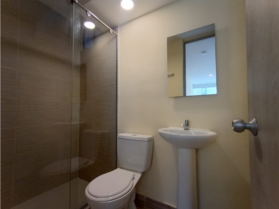 APARTAMENTO EN VENTA EN CIUDAD MALLORQUIN — foto 6