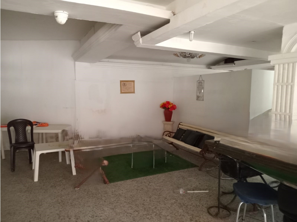 LOCAL EN ALQUILER Y VENTA EN BARRIO COLOMBIA — foto 3
