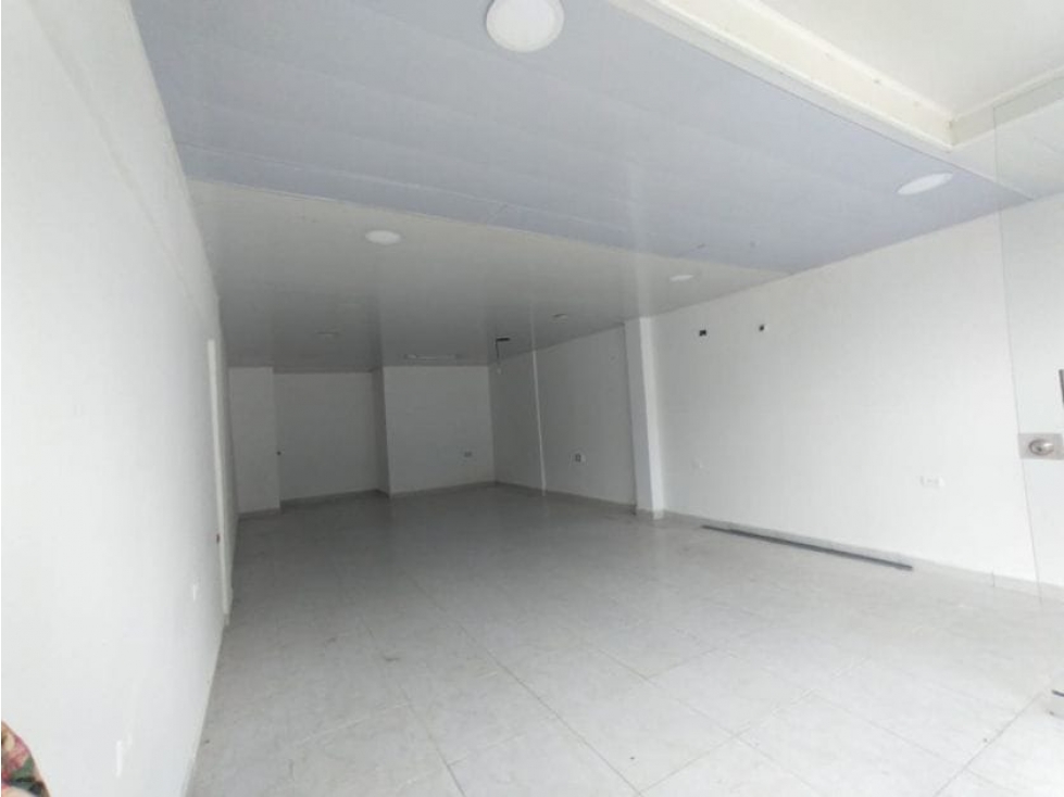 LOCAL EN ARRIENDO EN PORVENIR — foto 4