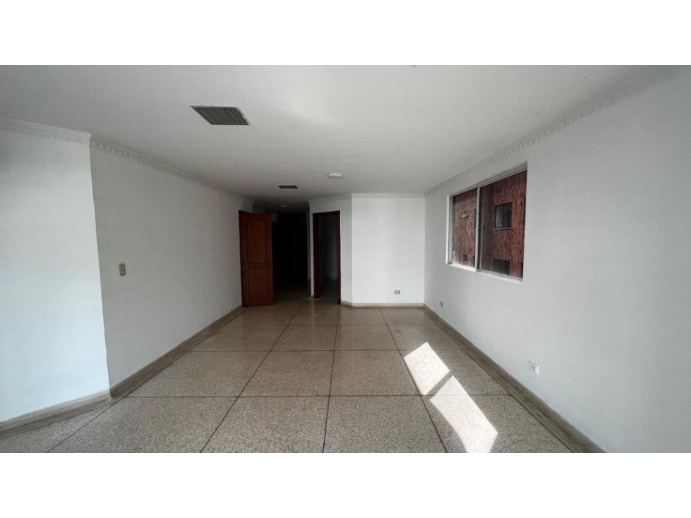 APARTAMENTO EN VENTA EN RIOMAR — foto 2