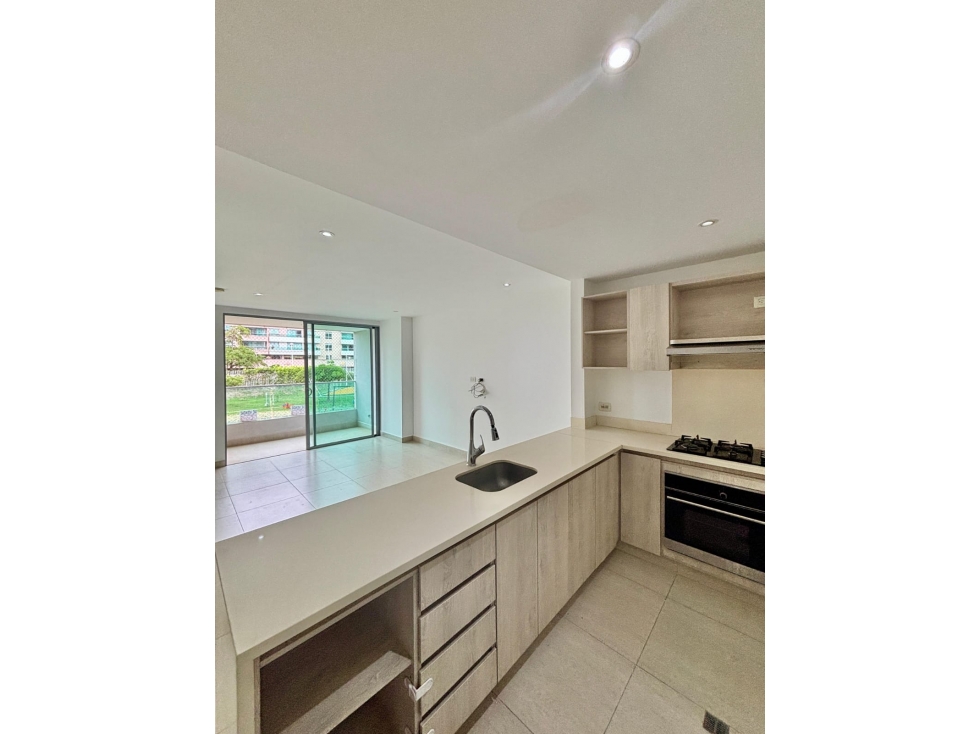 APARTAMENTO EN VENTA EN ALTOS DE RIOMAR