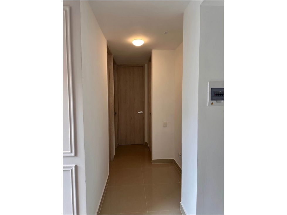 APARTAMENTO SEMINUEVO EN VENTA EN ALAMEDA DEL RIO — foto 4