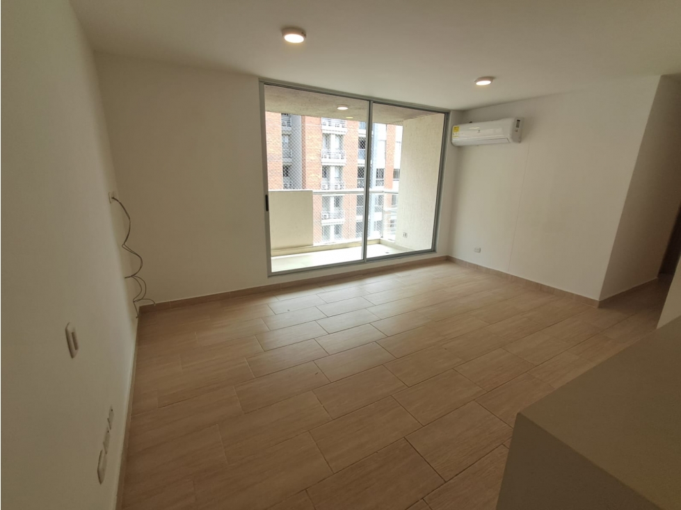 APARTAMENTO EN ARRIENDO EN RIO ALTO — foto 5