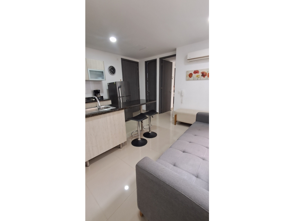 APARTAESTUDIO AMOBLADO EN ARRIENDO EN EL POBLADO — foto 4