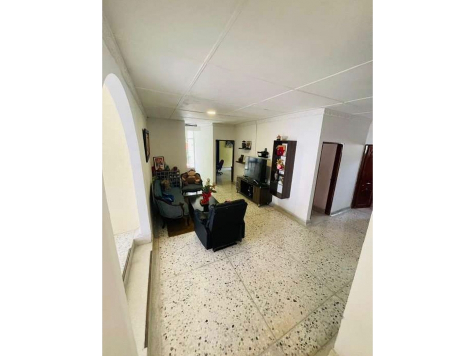 CASA EN ARRIENDO EN EL TABOR - 1