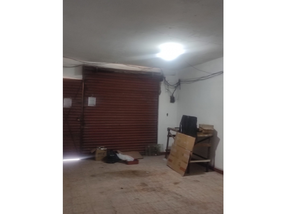 BODEGA EN ALQUILER Y VENTA EN EL CENTRO - 5