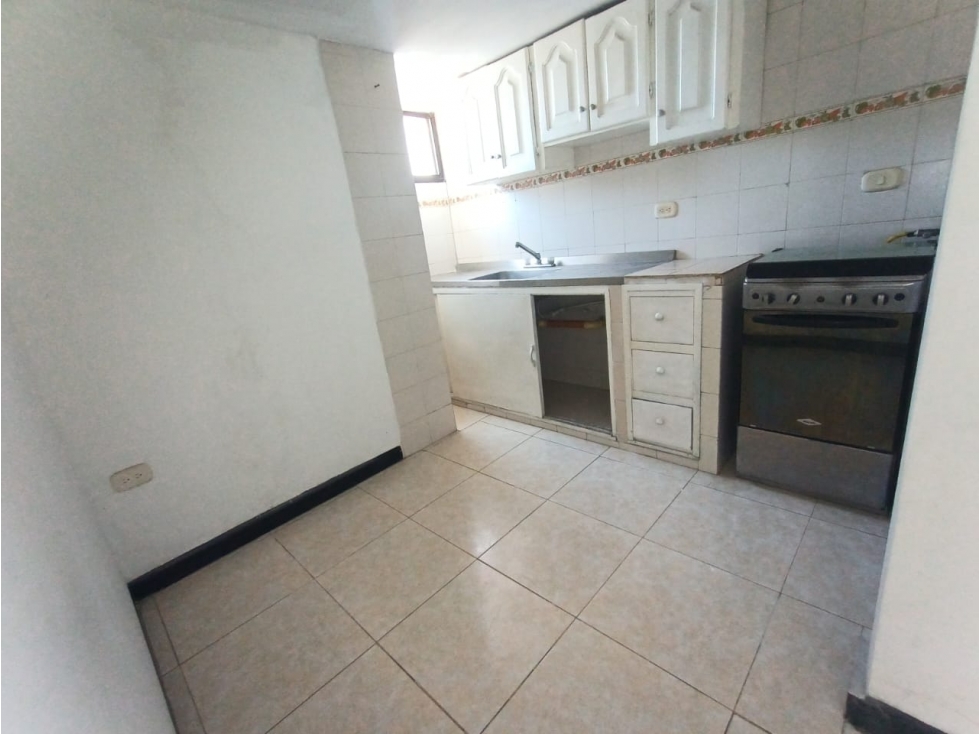 APARTAMENTO EN ALQUILER EN PARAISO — foto 2