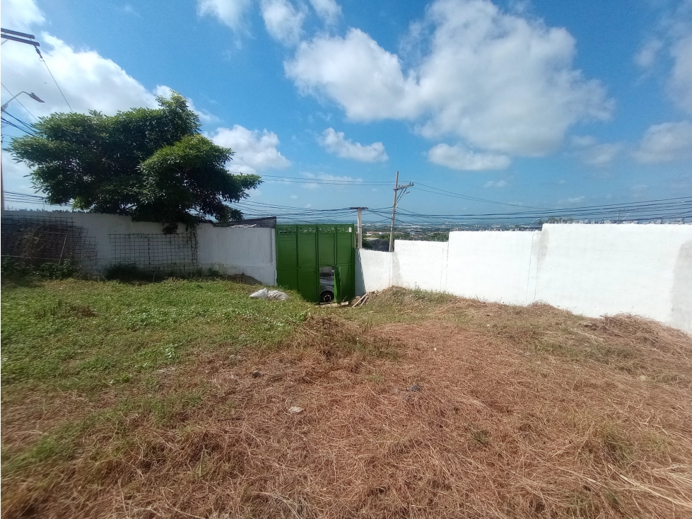 LOTE EN ALQUILER Y VENTA EN EL RUBI - 4