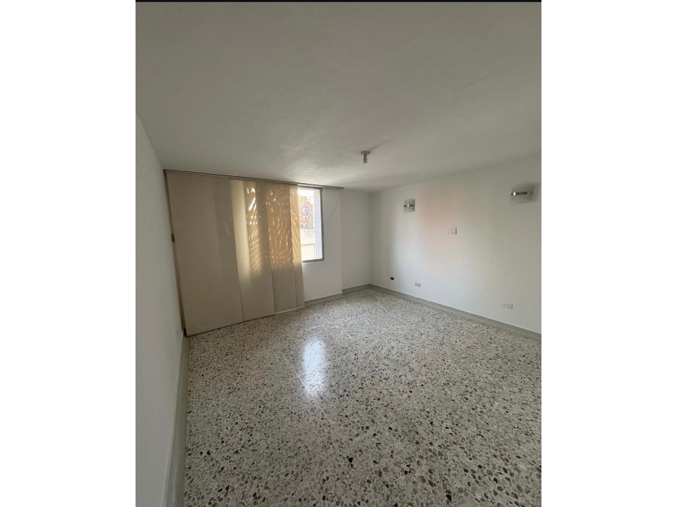 APARTAMENTO EN ALQUILER Y VENTA EN ALTOS DE RIOMAR — foto 5