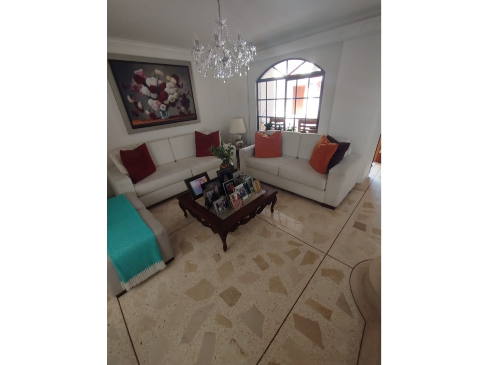 CASA EN VENTA EN ALTOS DEL LIMON