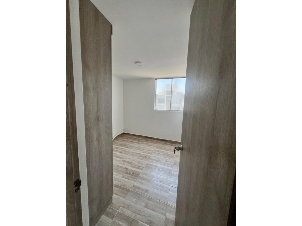 APARTAMENTO EN ARRIENDO EN CIUDAD MALLORQUIN — foto 3