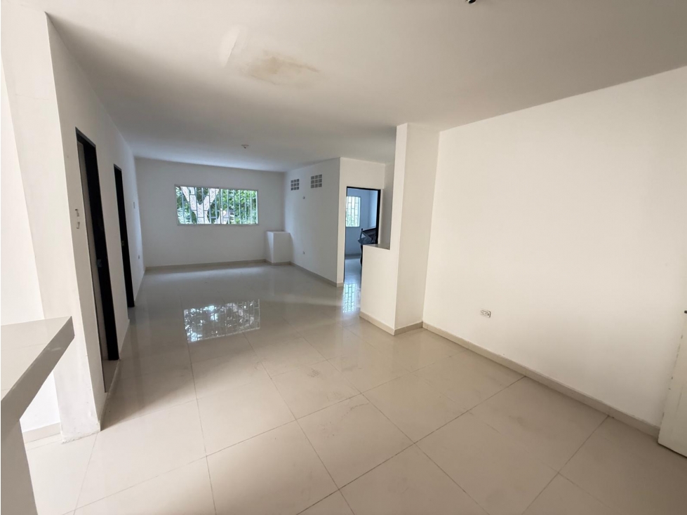 CASA COMERCIAL EN ARRIENDO EN BOSTON