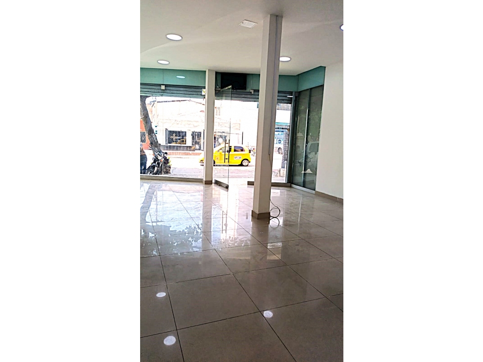 LOCAL EN VENTA EN BARRIO COLOMBIA
