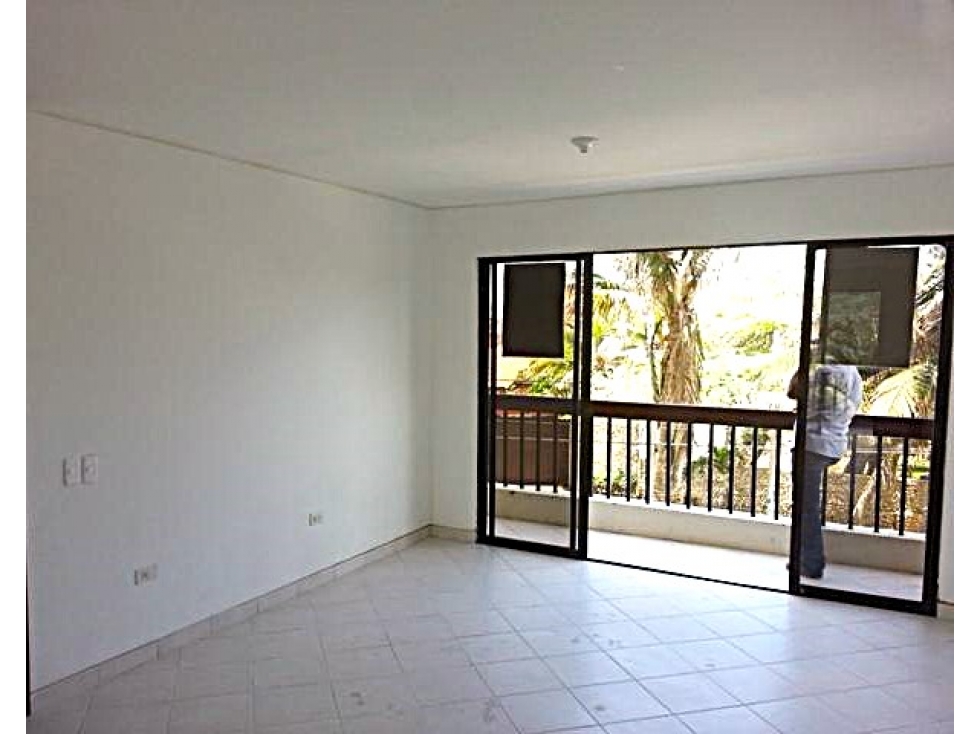APARTAMENTO EN ARRIENDO EN PRADOMAR — foto 3