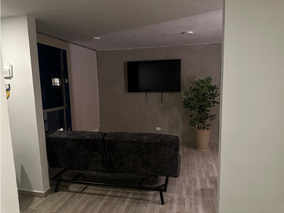 APARTAMENTO EN VENTA EN CIUDAD MALLORQUIN — foto 2