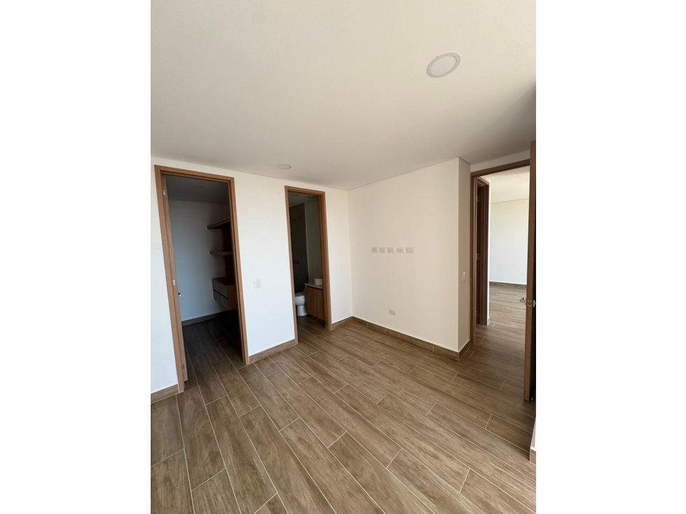 APARTAMENTO EN VENTA EN ZONA DEL RIO — foto 6