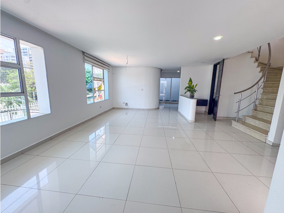 CASA EN VENTA EN EL POBLADO