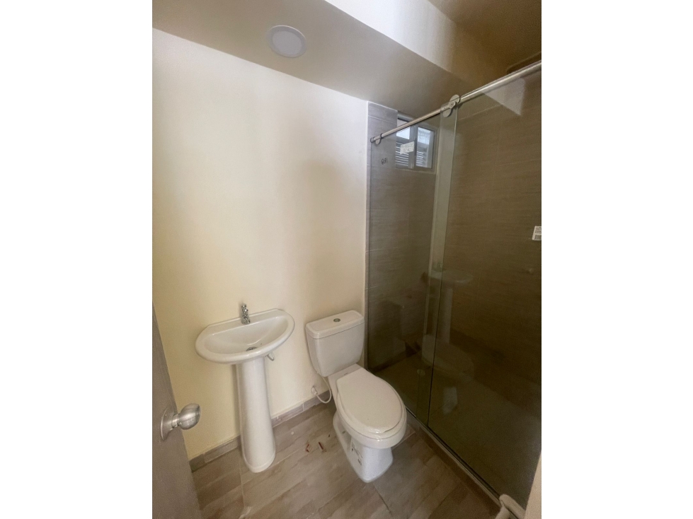 APARTAMENTO PARA ESTRENAR EN ALQUILER EN CIUDAD MALLORQUIN — foto 5