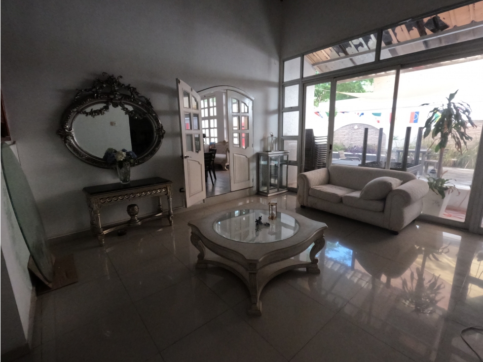 CASA EN VENTA EN SANTA MONICA — foto 2