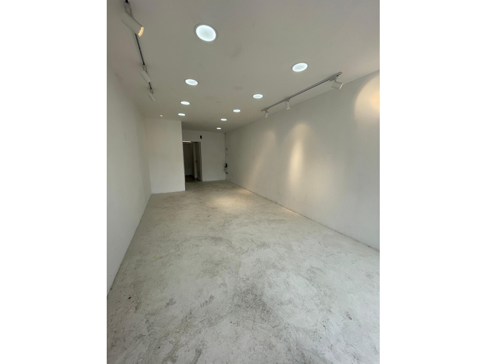 LOCAL EN VENTA EN VILLA COUNTRY - 1