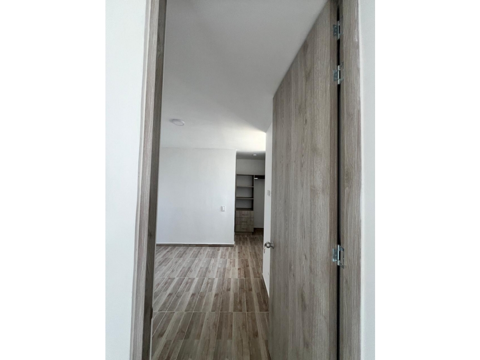 APARTAMENTO EN ARRIENDO EN CIUDAD MALLORQUIN — foto 4