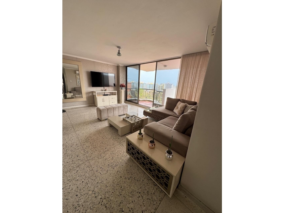 APARTAMENTO EN VENTA EN ALTOS DE RIOMAR — foto 2