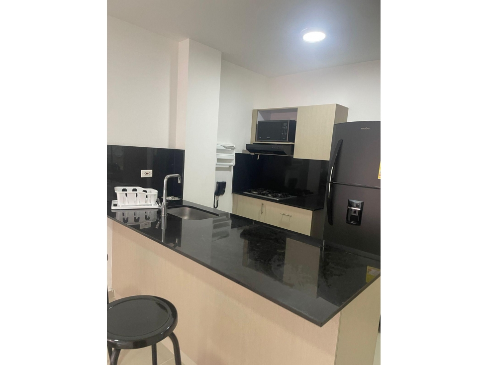 APARTAESTUDIO AMOBLADO EN VENTA EN ALTO PRADO