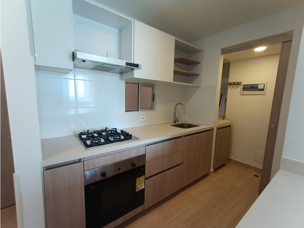 APARTAMENTO EN ARRIENDO EN RIO ALTO — foto 5