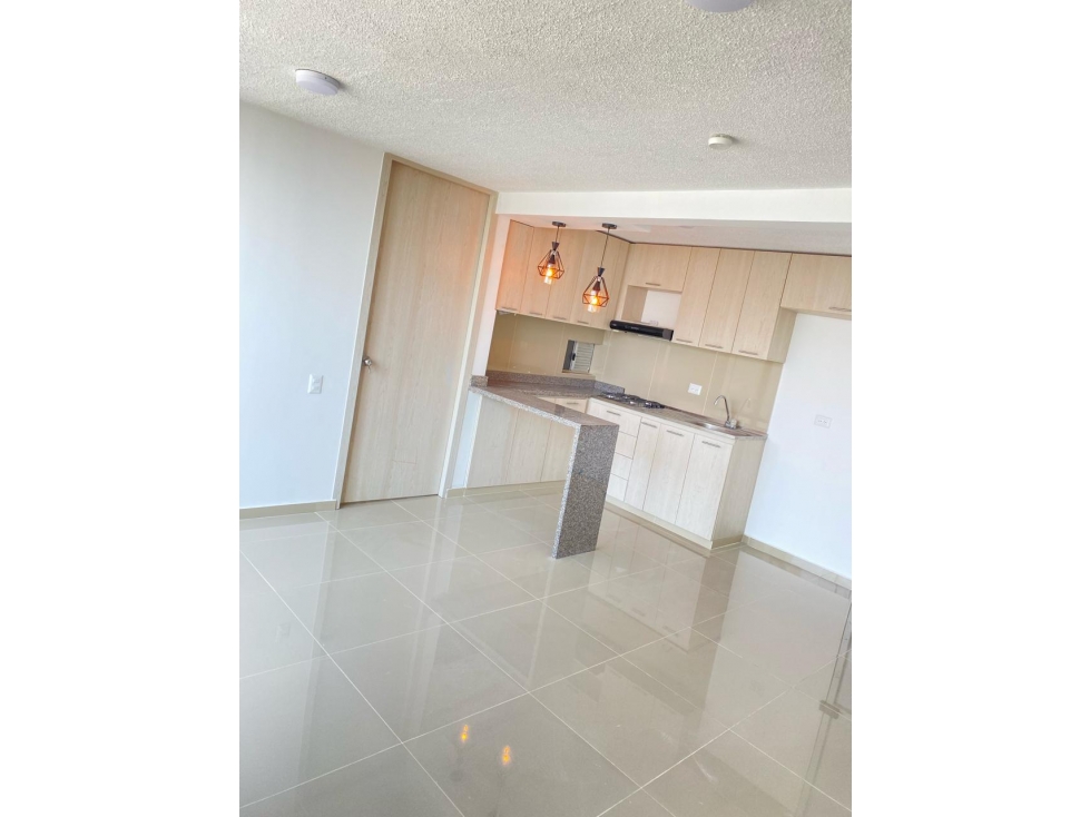 APARTAMENTO EN ALQUILER EN CIUDAD MALLORQUIN — foto 3