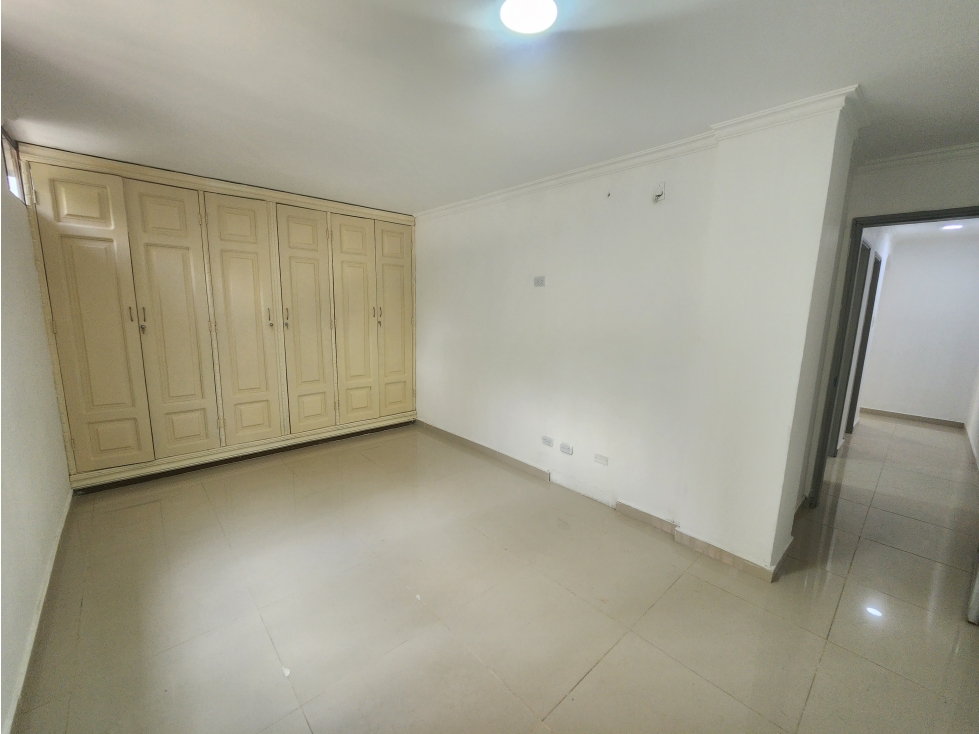 APARTAMENTO EN ALQUILER EN VILLA COUNTRY — foto 4