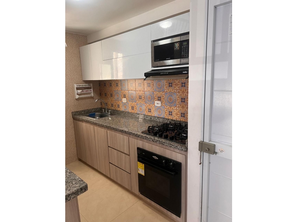 APARTAMENTO EN ALQUILER Y VENTA EN ALAMEDA — foto 3