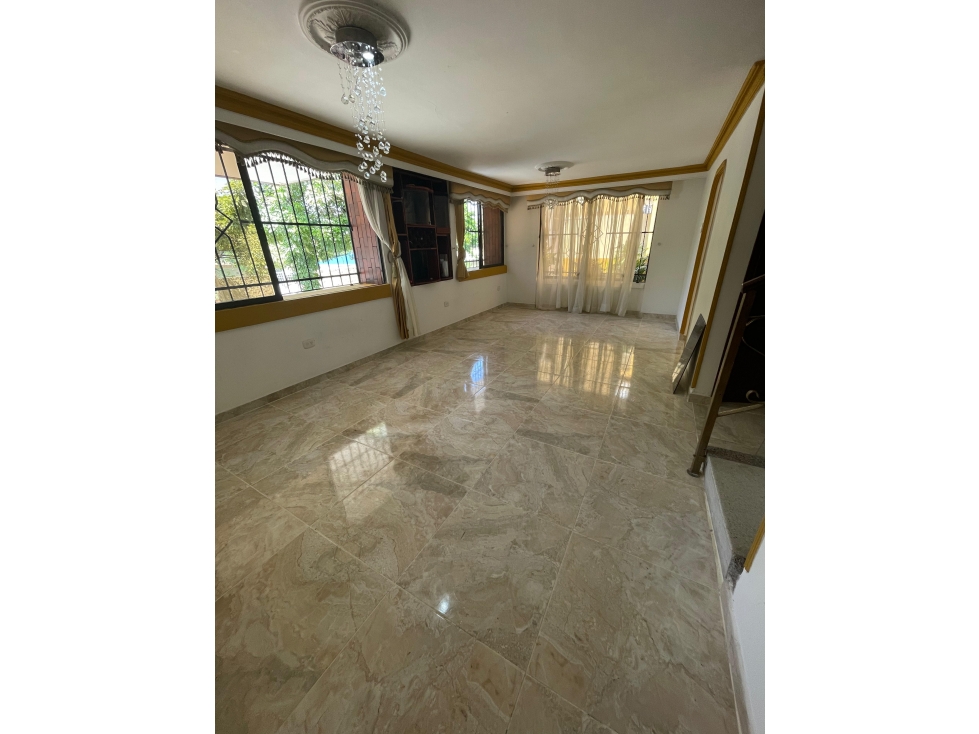 CASA EN VENTA EN CIUDAD JARDIN — foto 2