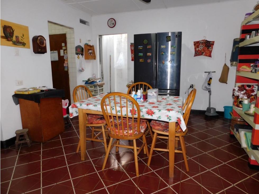 CASA EN VENTA EN LAS DELICIAS — foto 4