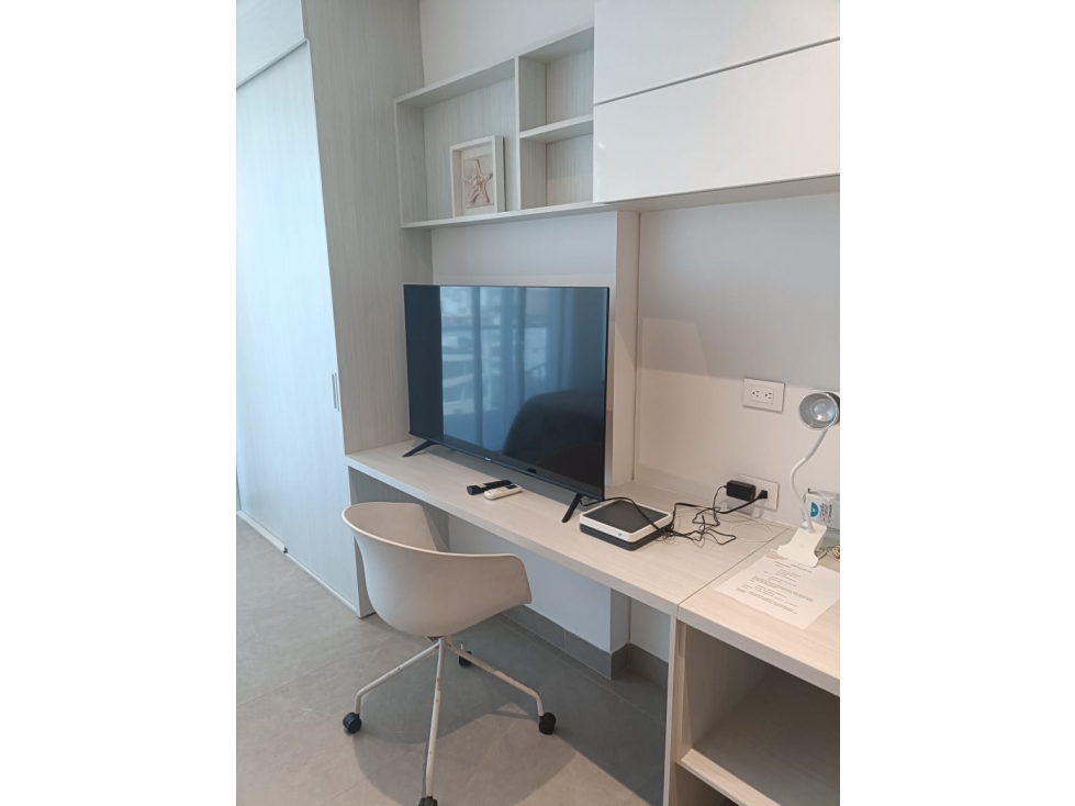 APARTAESTUDIO AMOBLADO EN ALQUIELR EN LA CAMPIÑA — foto 4