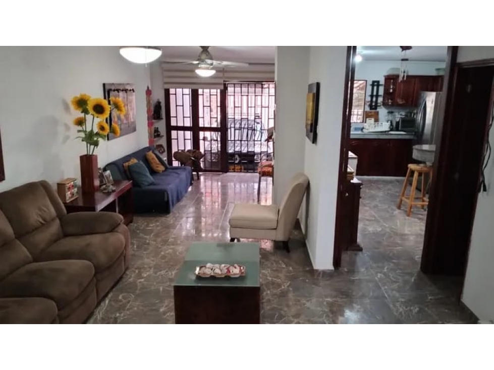 CASA EN VENTA Y ARRIENDO EN RIOMAR