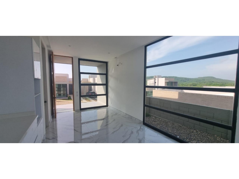 CASA EN VENTA EN BAJO OSTION — foto 4