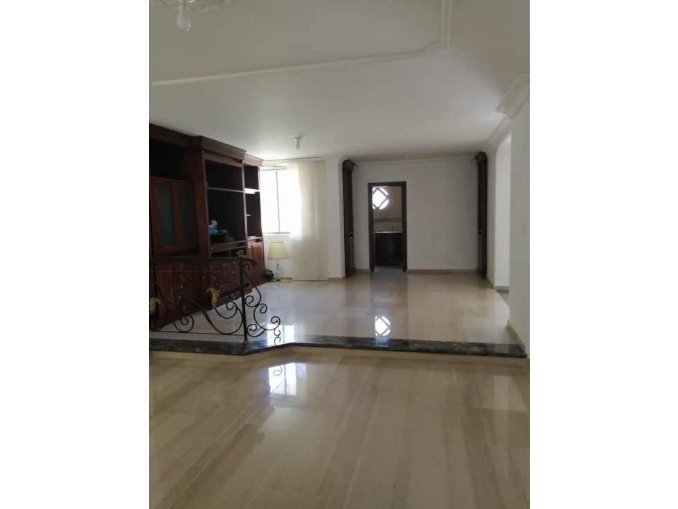 APARTAMENTO EN VENTA EN RIOMAR — foto 2