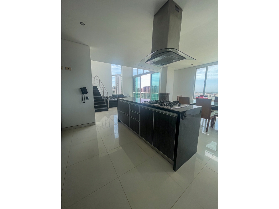 PENTHOUSE AMOBLADO EN VENTA EN RIOMAR — foto 6