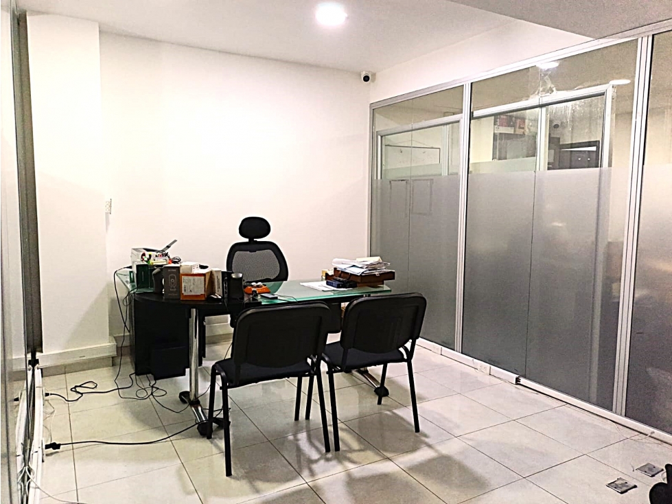 VENTA DE LOCAL EN SAN VICENTE — foto 4