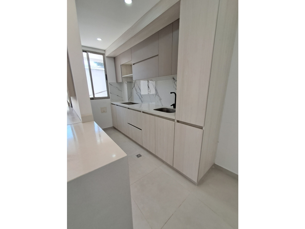 APARTAMENTO EN ARRIENDO O VENTA EN EL POBLADO