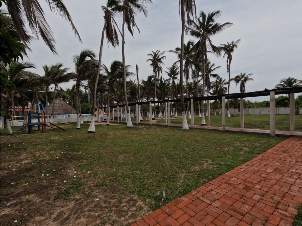LOTE EN VENTA EN SABANILLA - 3
