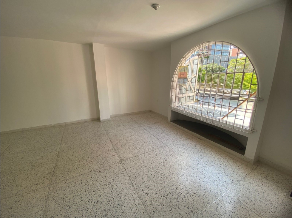 LOCAL EN ALQUILER EN ALTO PRADO — foto 6