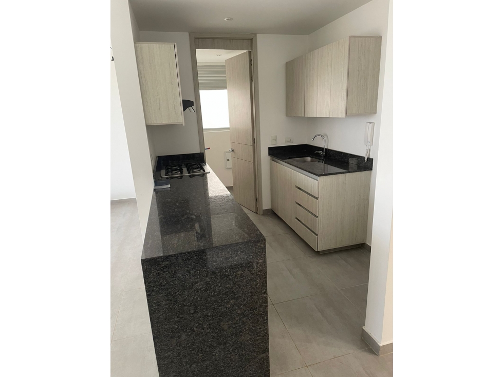 APARTAMENTO EN ALQUILER EN PORTAL DE GENOVES — foto 2