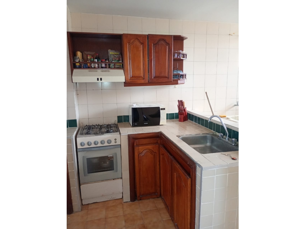 APARTAMENTO EN ALQUILER Y VENTA EN ALTO PRADO — foto 2
