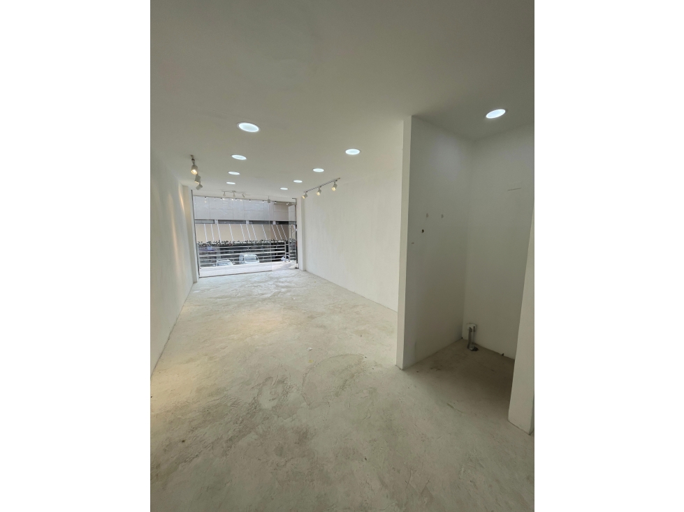 LOCAL EN VENTA EN VILLA COUNTRY - 2