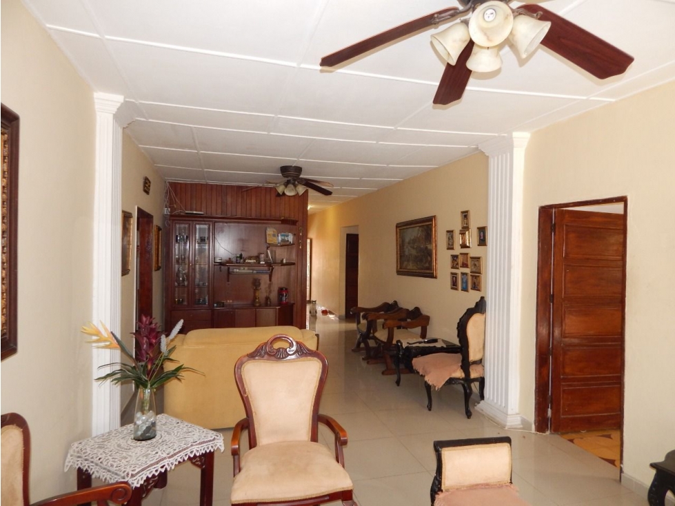 CASA EN ALQUILER Y VENTA EN PARAISO — foto 2