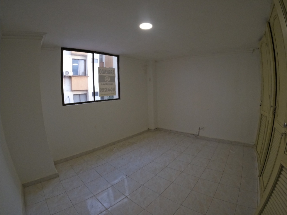 APARTAMENTO EN ALQUILER Y VENTA EN RIOMAR — foto 4