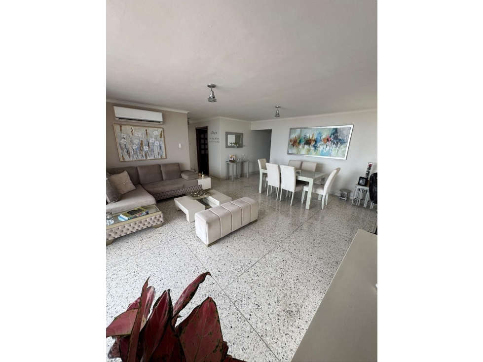 APARTAMENTO EN VENTA EN ALTOS DE RIOMAR — foto 3